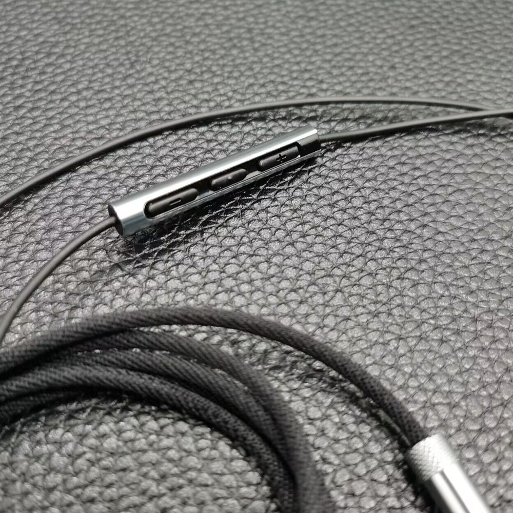 Cable tipo C + Kit de controla - Speaker Kit reseña y precio